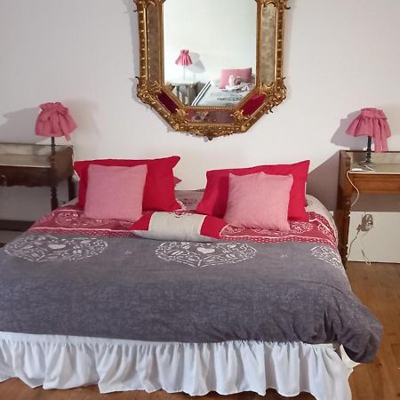 Les Demeures De La Laigne Bed and Breakfast Allas-Bocage Eksteriør billede